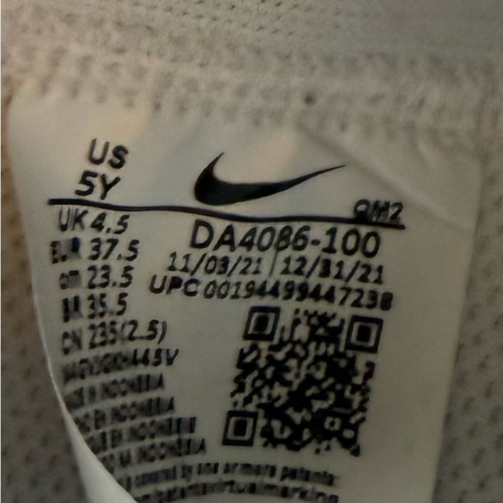 Nike Blazer Mid 77 - Picture 6 of 8